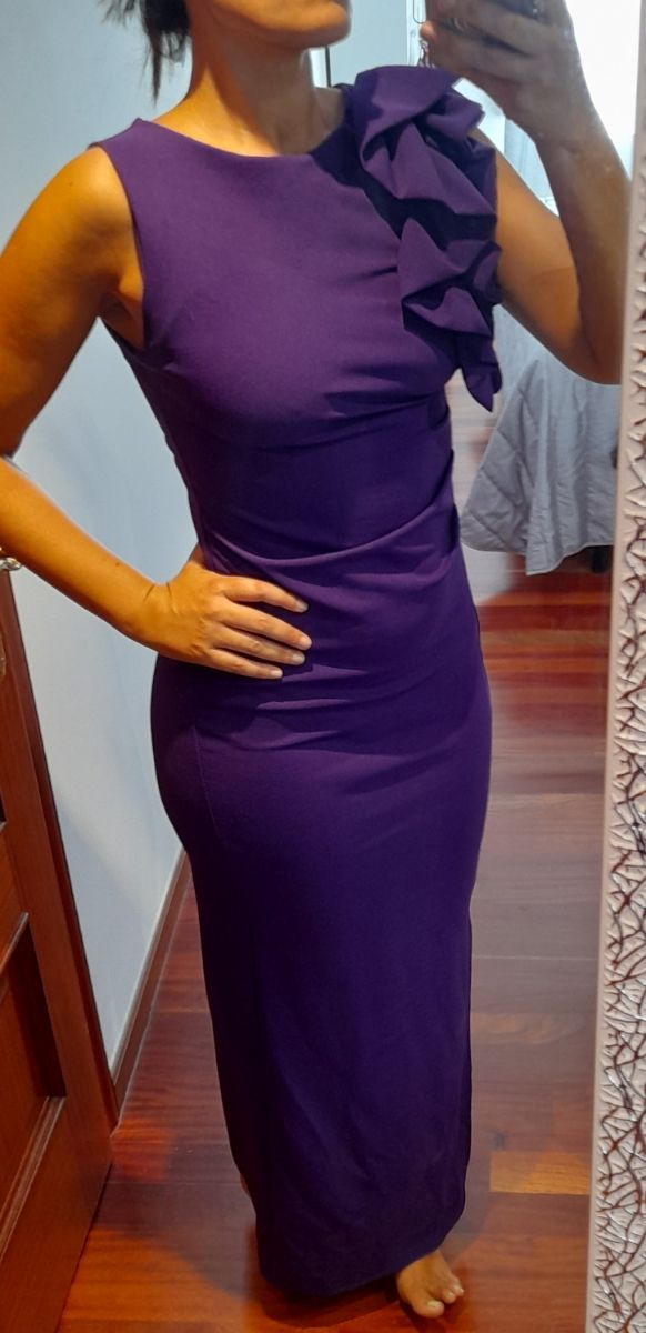 Vestido violeta tubo