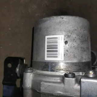 Bomba dirección berlingo II 1.6hdi