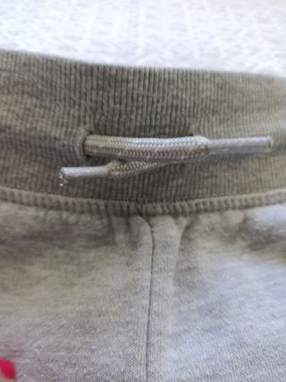Pantalón de chándal gris flojo talla 12-13 años