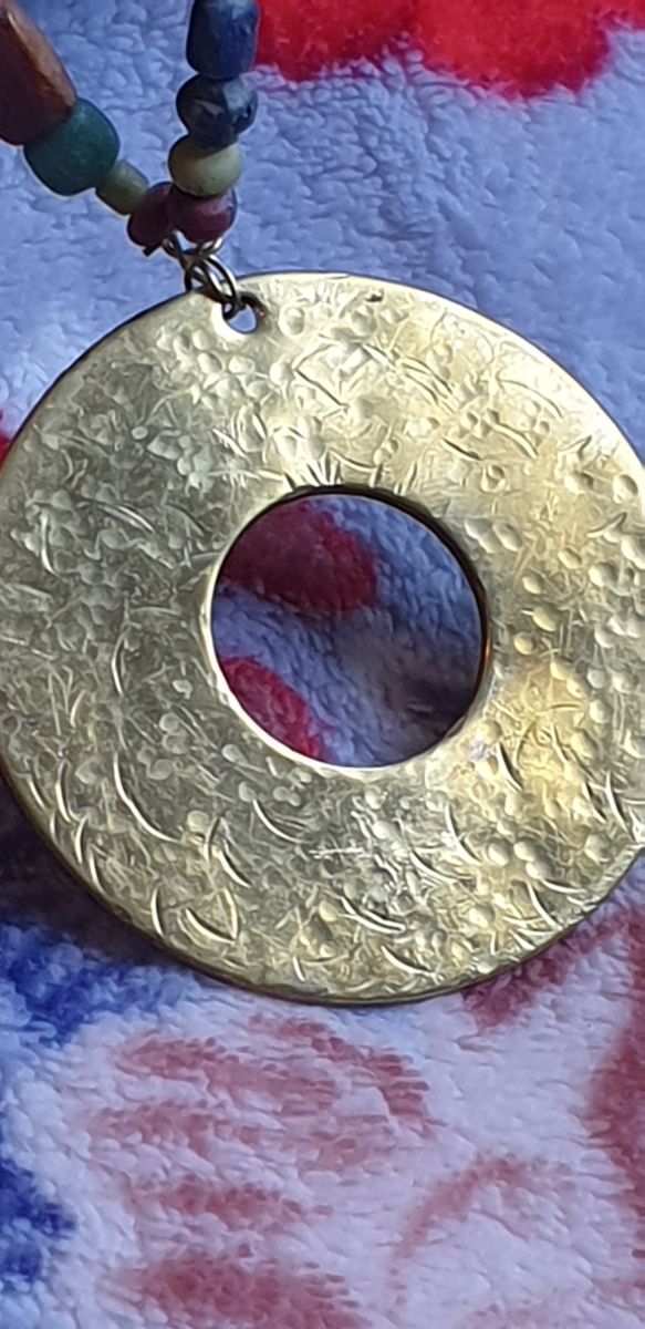 Collana con dzi tibetano e boulle vetro