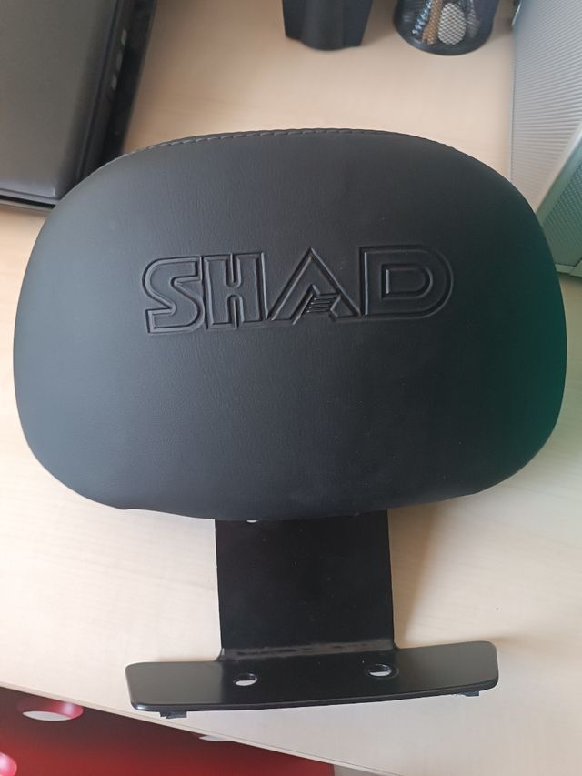 Respaldo con soporte shad