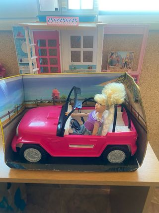 Casa y coche de Barbie