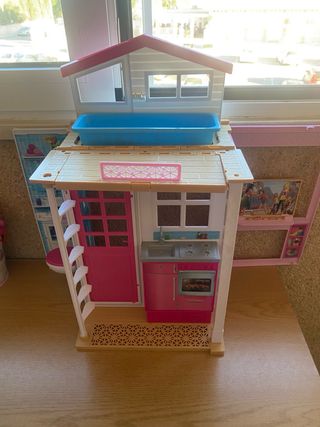 Casa y coche de Barbie