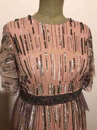 VESTIDO FIESTA MACDUGGAL CON PEDRERIA