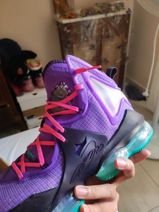 Zapatillas Nike LeBron 19 purple tea