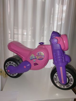 Moto correpasillos infantil