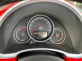 Volkswagen Beetle 2018