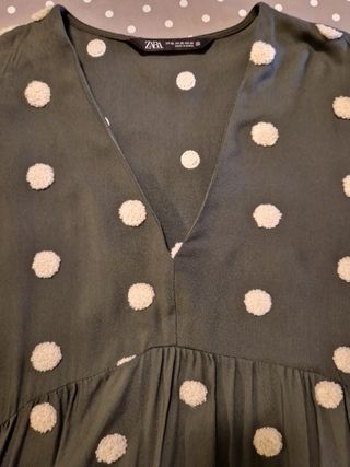 Vestido midi Zara verde