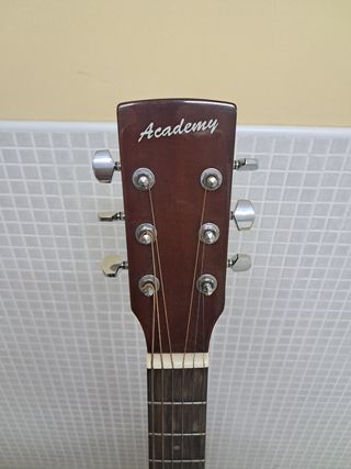 Guitarra acustica