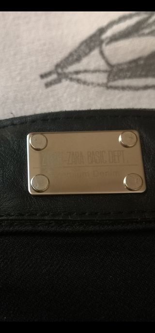 ZARA PANTALÓN ELÁSTICO NEGRO