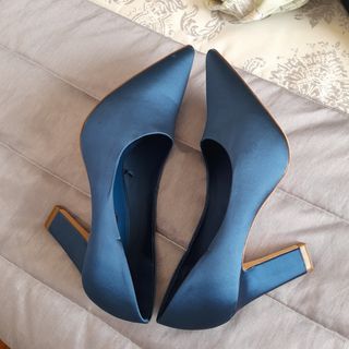 Zapatos azules