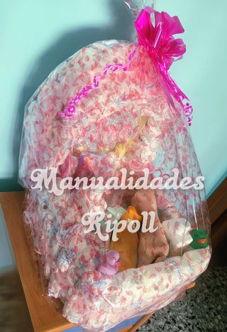 Carrito de pañales y productos