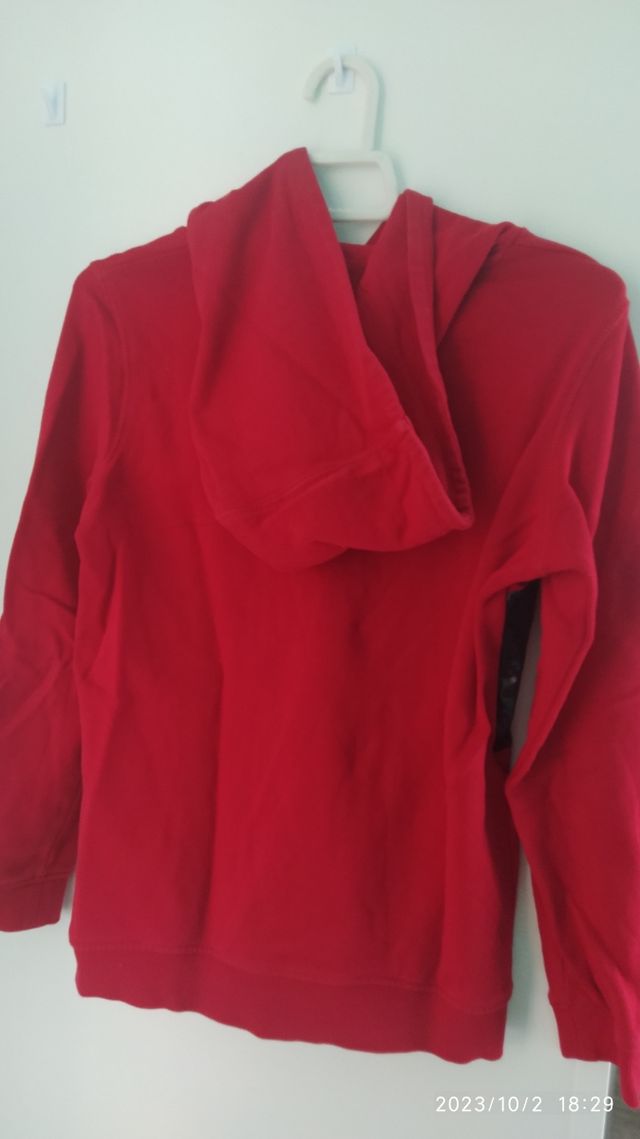 Sudadera con capucha Guess 