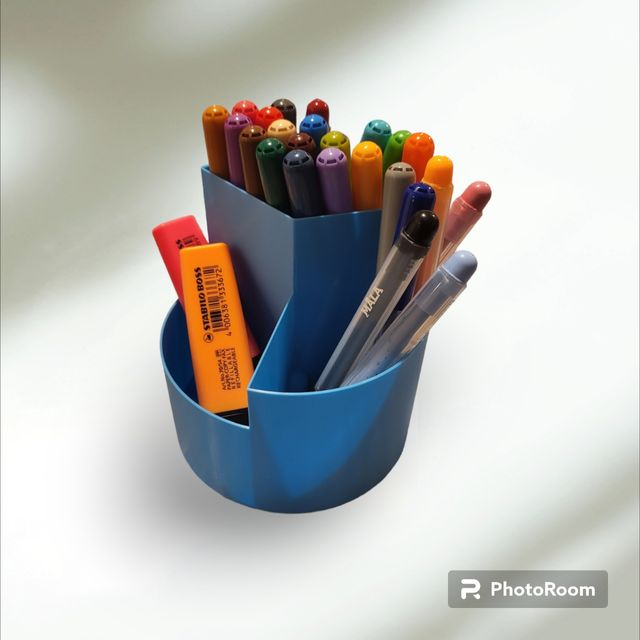 Porta penne girevole