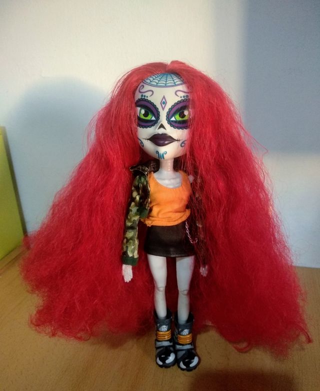 Muñeca Katrina Maya