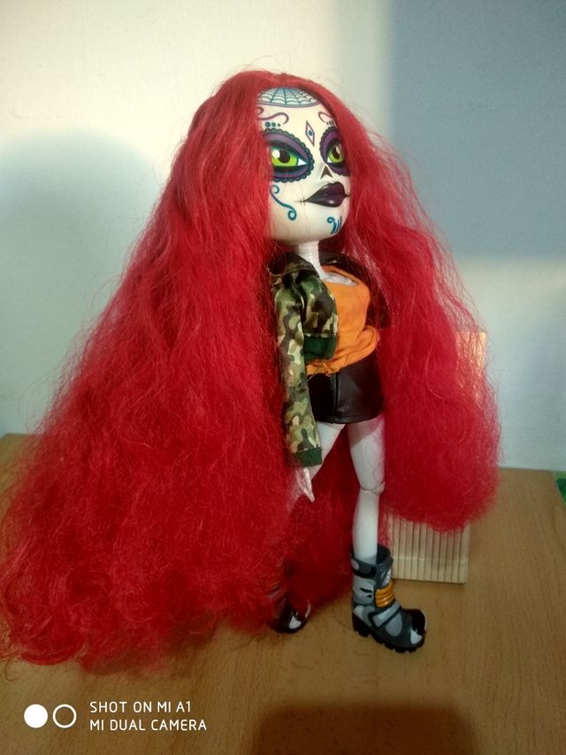 Muñeca Katrina Maya