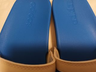 Chanclas adidas Adilette Comfort