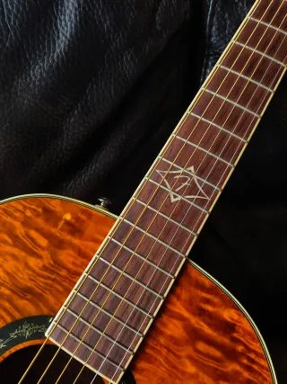 Fender parlor t bucket 300 DESCATALOGADA acústica