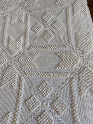 Colcha de algodón hecha a mano. Sin estr