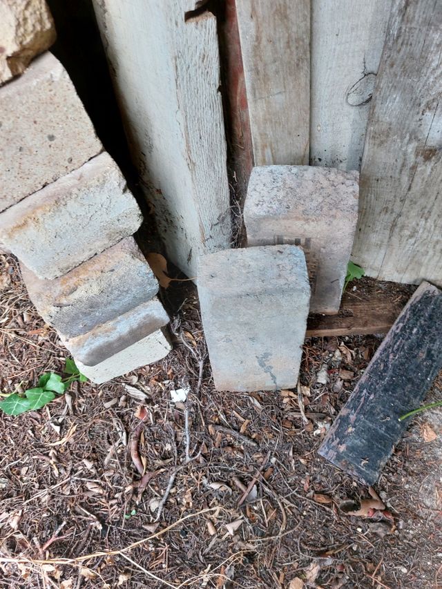 ladrillo refractario. 1€ la,unidad