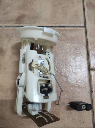 Bomba de combustible Bmw 318ci 143cv