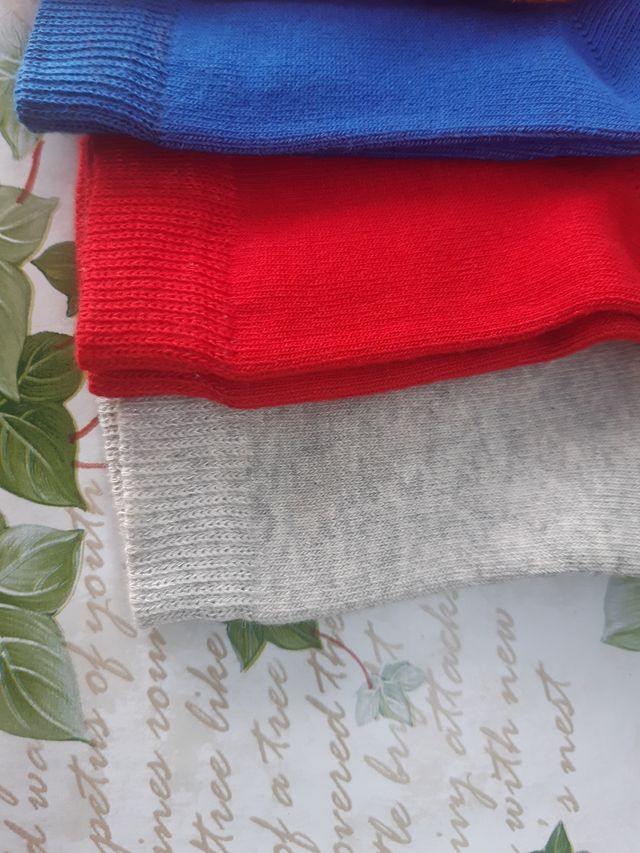 15 pares de meias novas tamanho 18/22