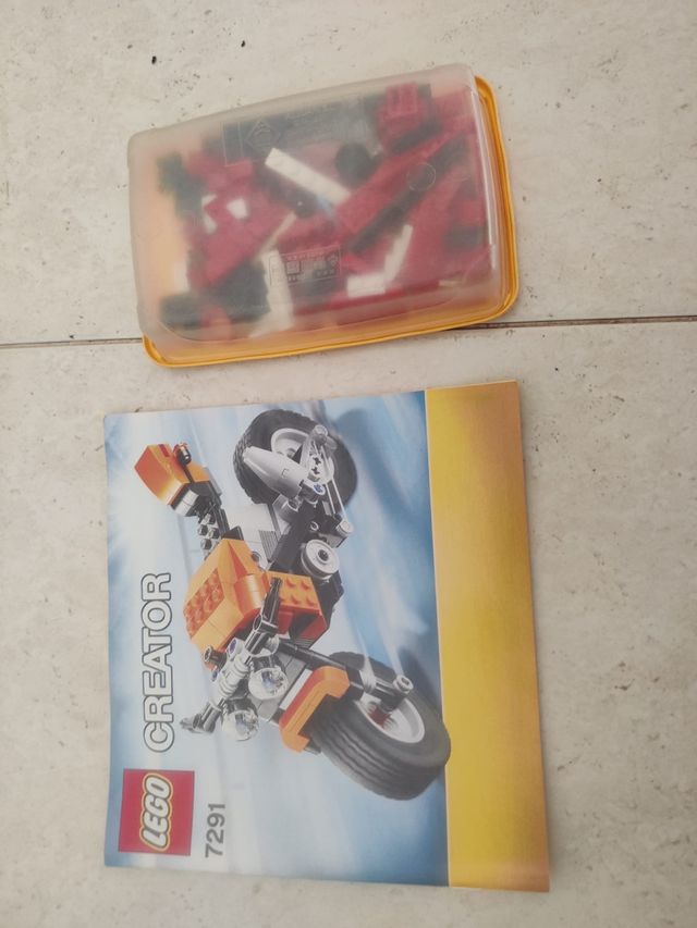 Lego Moto