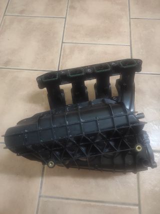 Colector de admisión Bmw 318ci 143cv