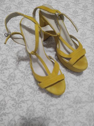 Sandalias Altas Piel Amarillo 39