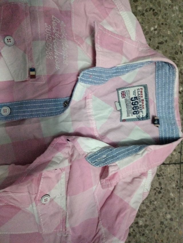 Dos camisas manga corta