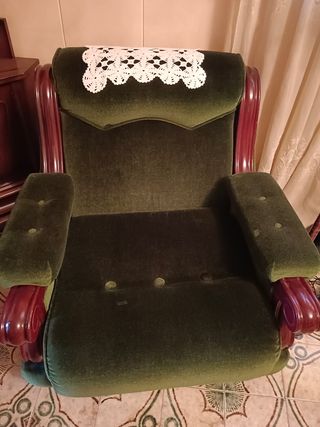 URGENTE!!sofá 3 plazas +2 butacas vintage