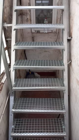 Estanterias, rejas, barandillas 