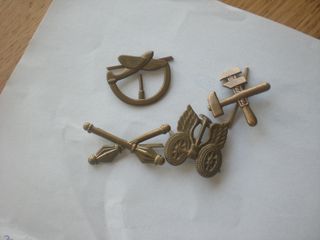 Insignias y pegatinas militares checas