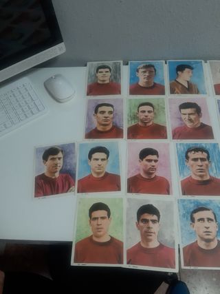 CROMOS ESPAÑA DE  FUTBOL ANTIGUOS  1966