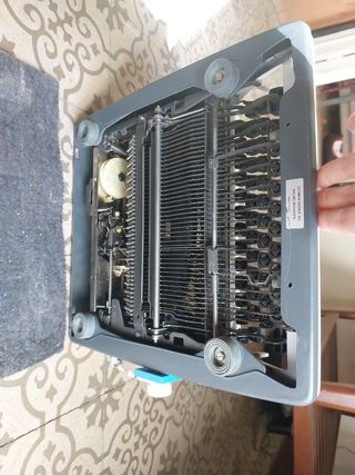Máquina de escribir Olympia