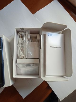 ZTE BLADE V8 LITE