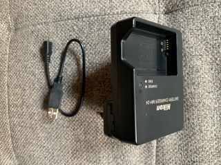 Camara REFLEX NIKON D5100