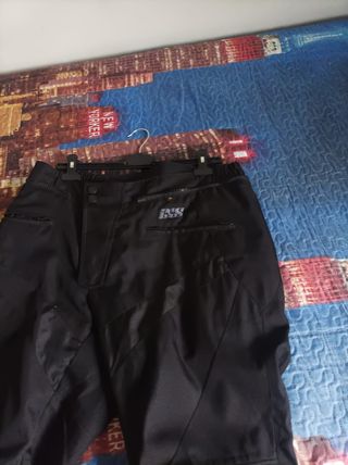 Ropa moto 