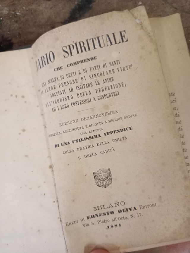 Libro vecchio