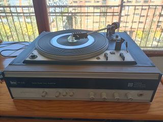 Tocadiscos Bettor EF-235