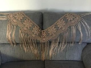 Mantón de ganchillo