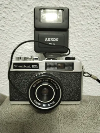 Cámara de fotos vintage Meijai + Flash + carrete