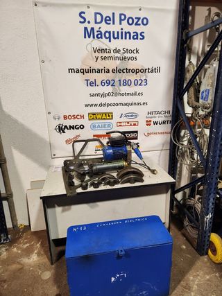 Vas curvadora electrohidraulica