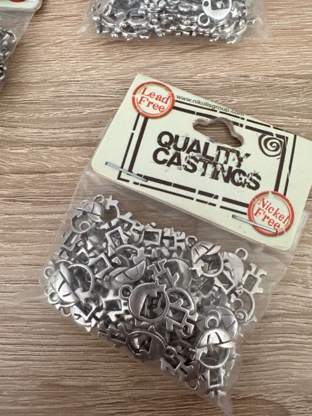 Lote abalorios niños y niñas zamak