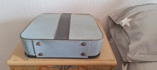 Maquina de escribir antigua