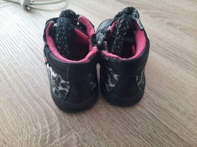 Zapatos chicco 22 nuevos