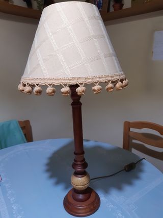 Lámpara de mesa