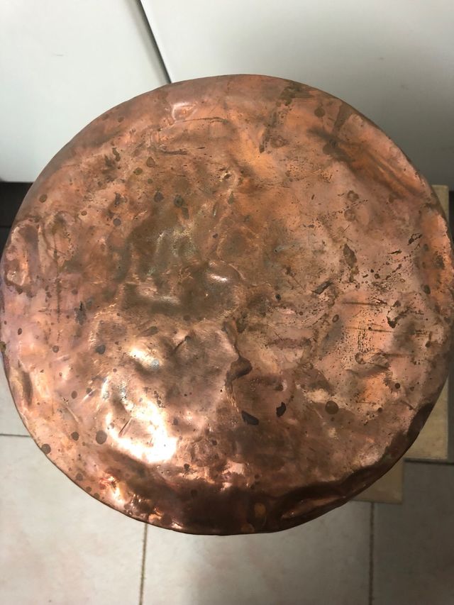 Vaso in rame battuto