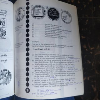 Libro de texto antiguo inglés 1994.
