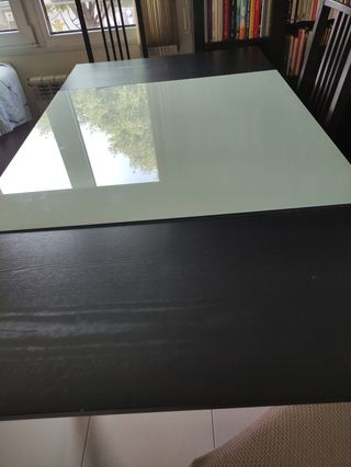 Mesa comedor con 4 sillas